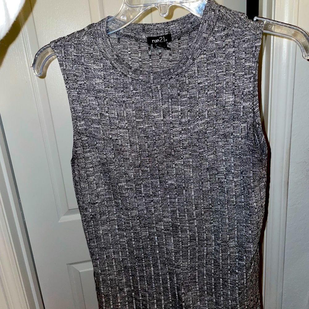 High Neck Tank